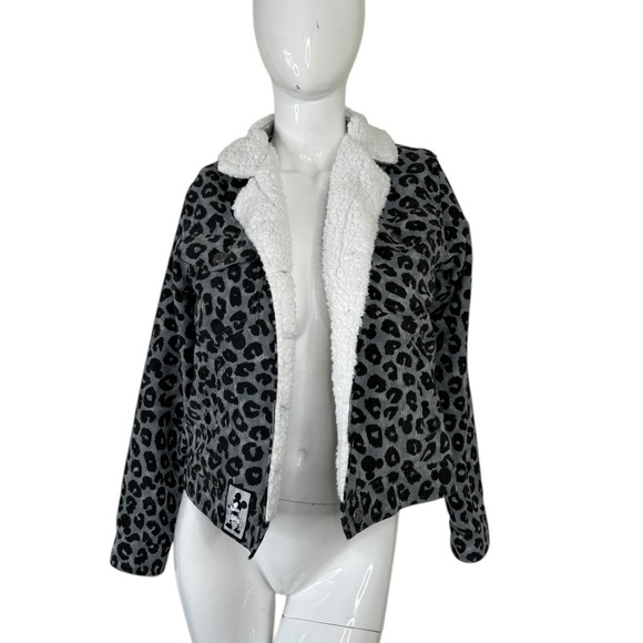 DISNEY Mickey Mouse leopard print grey black Sherpa shacket jacket crop coat S - Picture 9 of 17